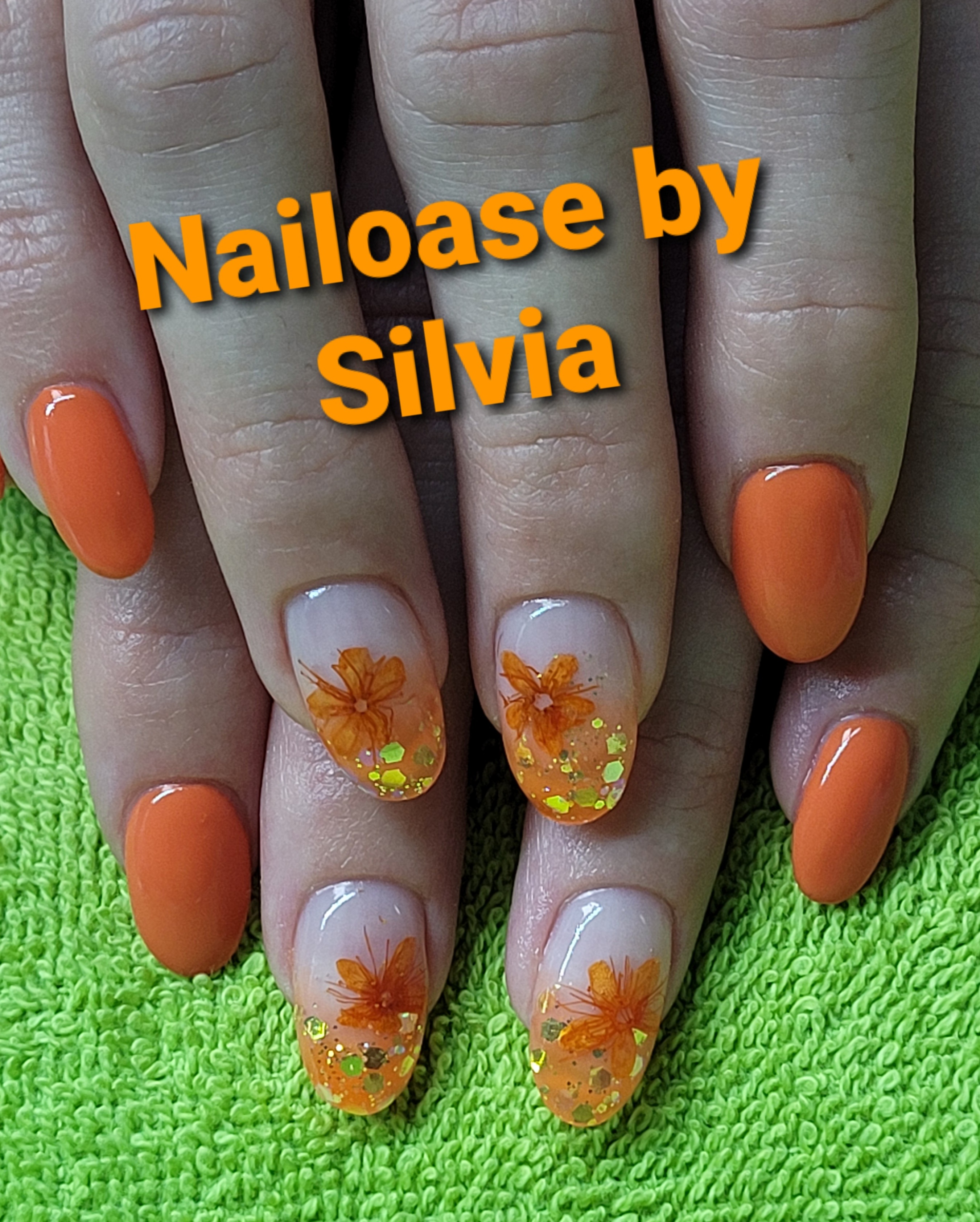 Nailoase by Silvia