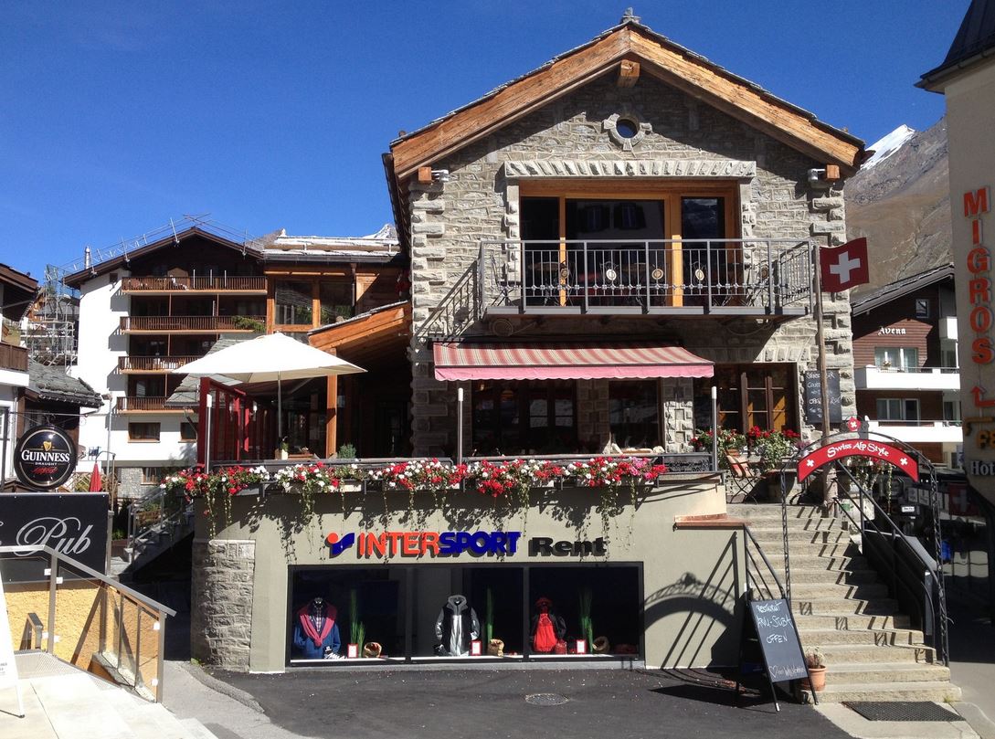 Restaurant Arvu-Stuba & Steinbock Bar