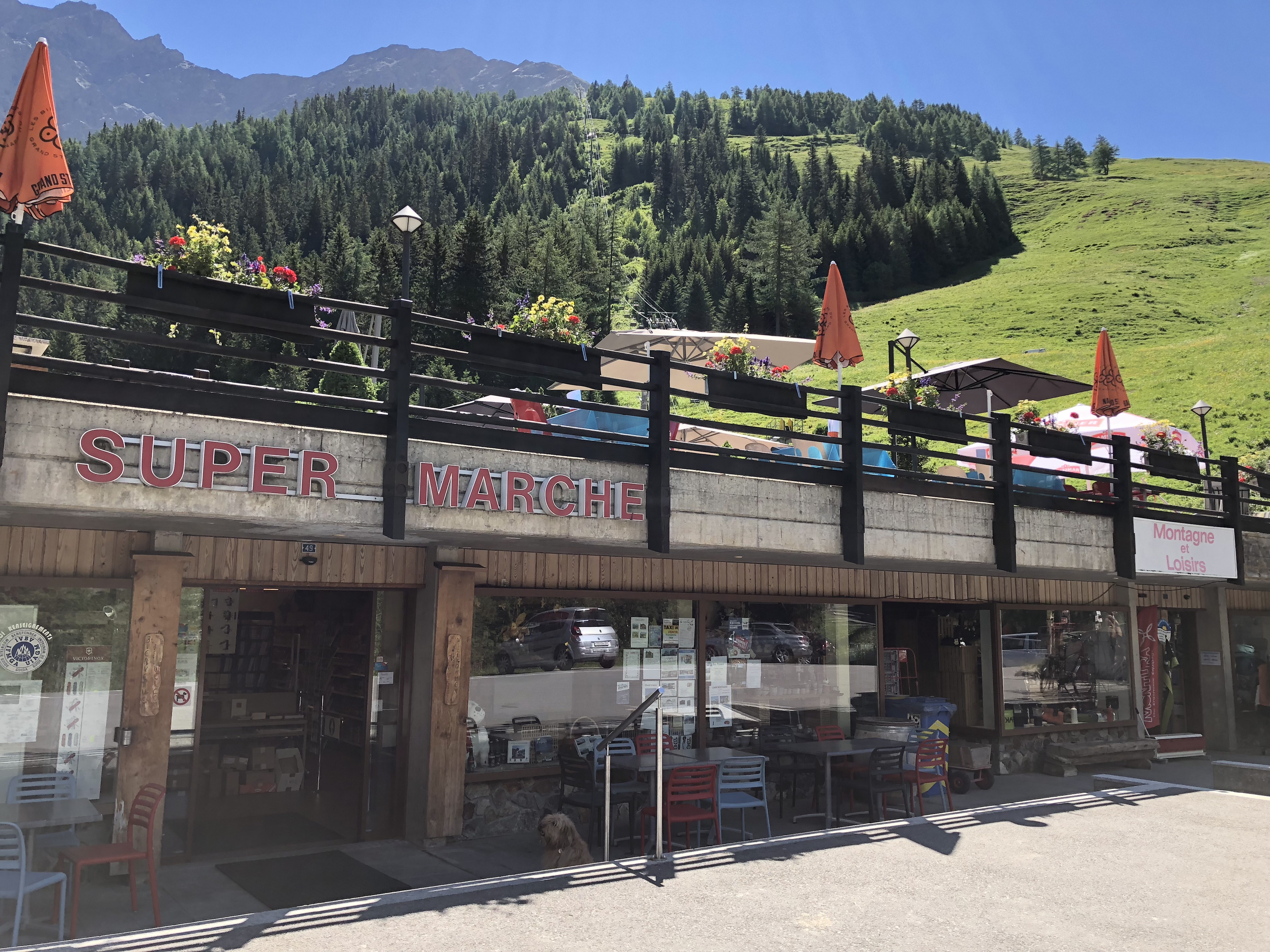 Supermarché La Fouly Sàrl
